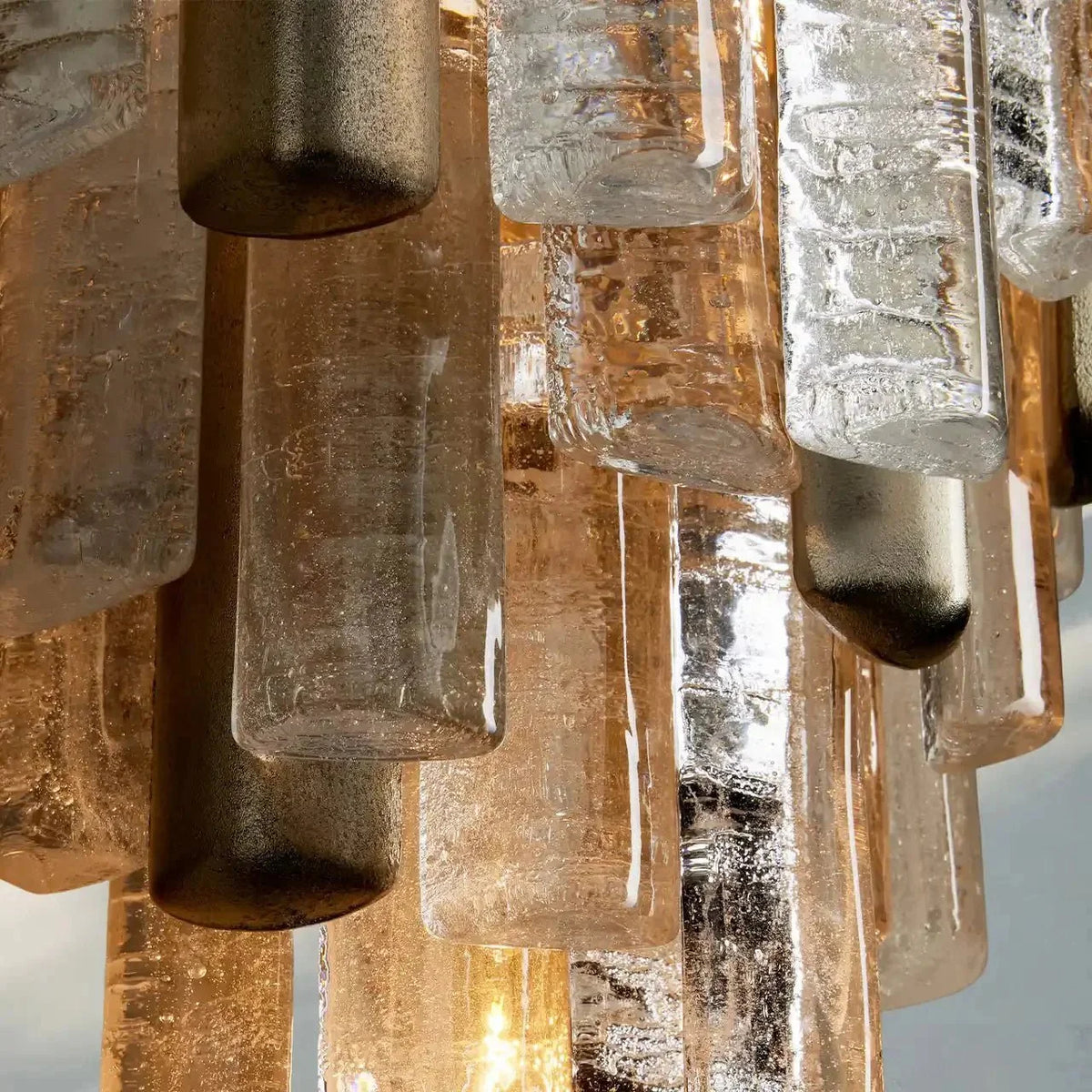 Neve Sconce - cyranlamps