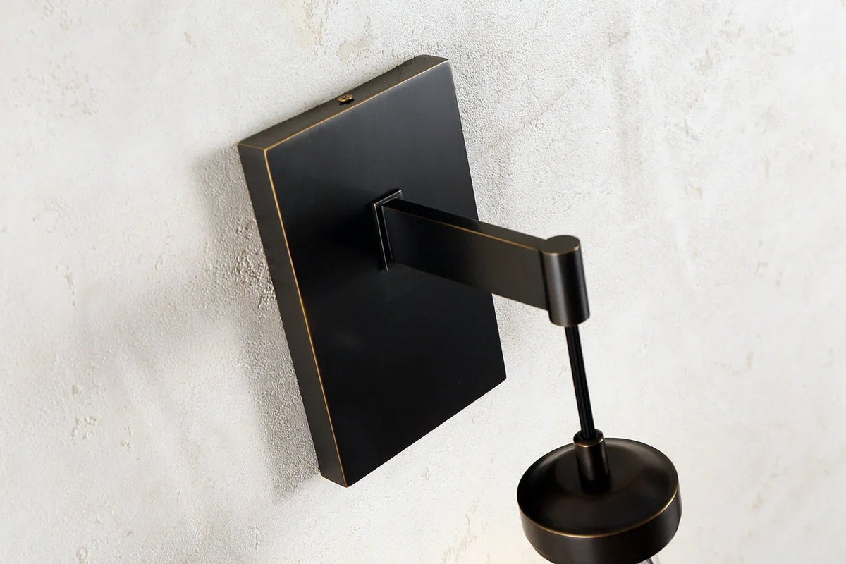 Raindrop Crystal Wall Sconce - cyranlighting