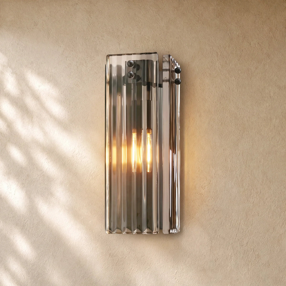 Delsio Sconce