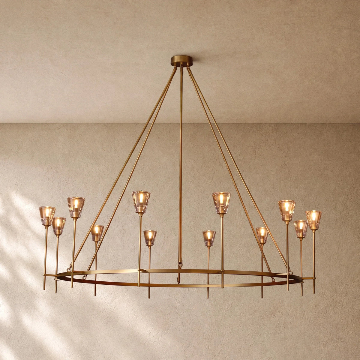 Torch de Vera Round Chandelier