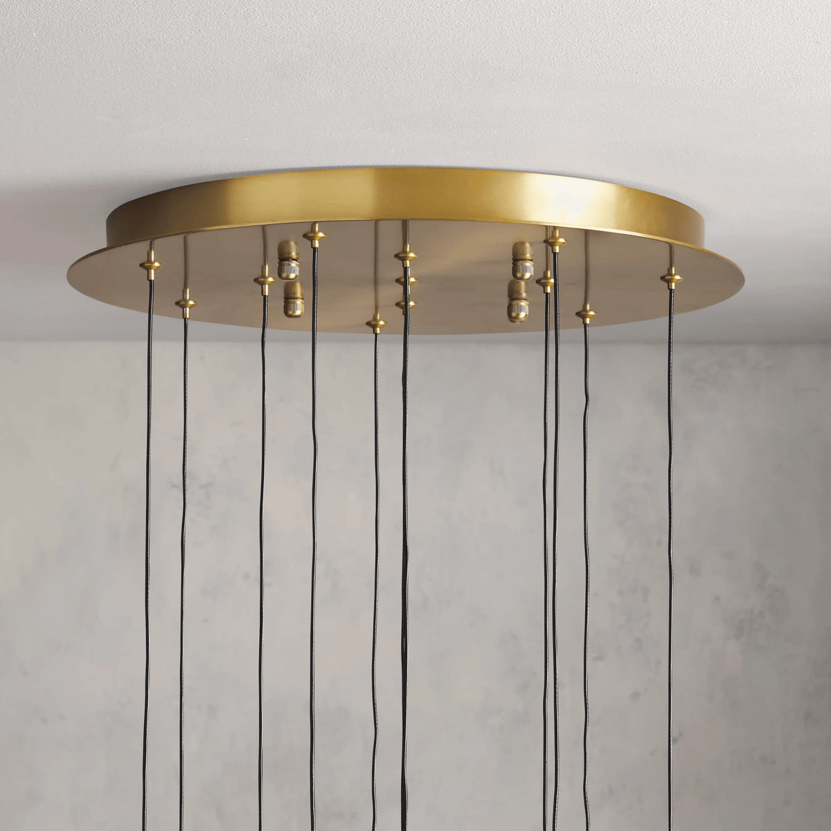 Soltaire Round Chandelier 17" 24" 36“ 58“ - cyranlamps