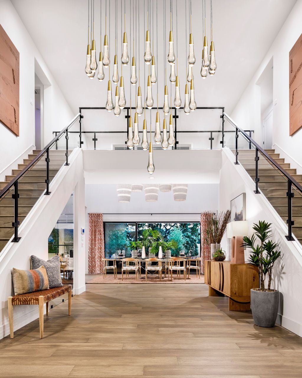 Soltaire Round Chandelier - cyranlamps