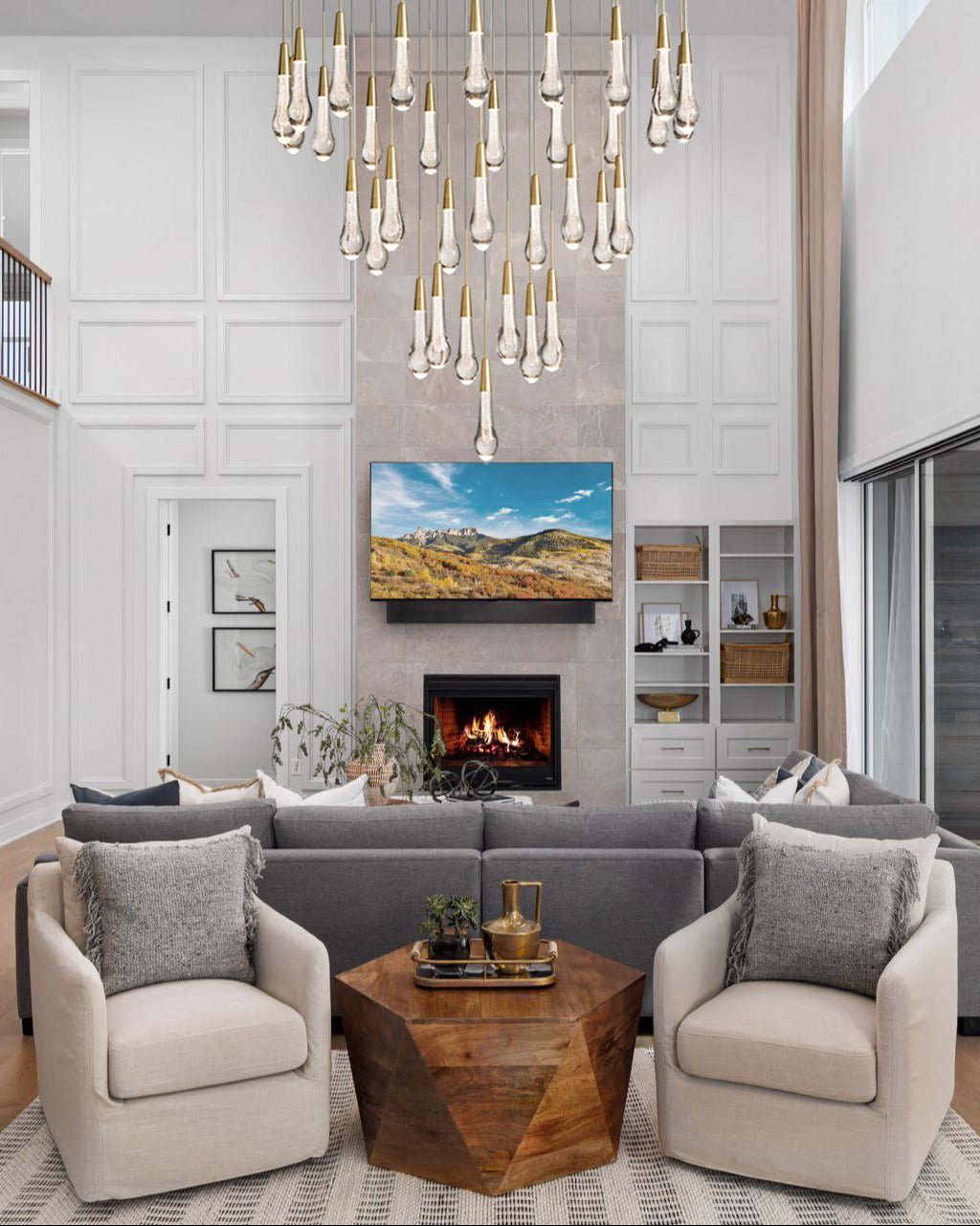 Soltaire Round Chandelier - cyranlamps