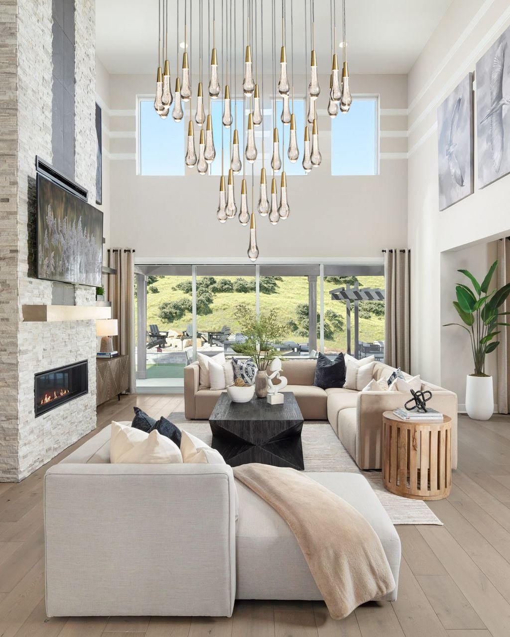 Soltaire Round Chandelier - cyranlamps