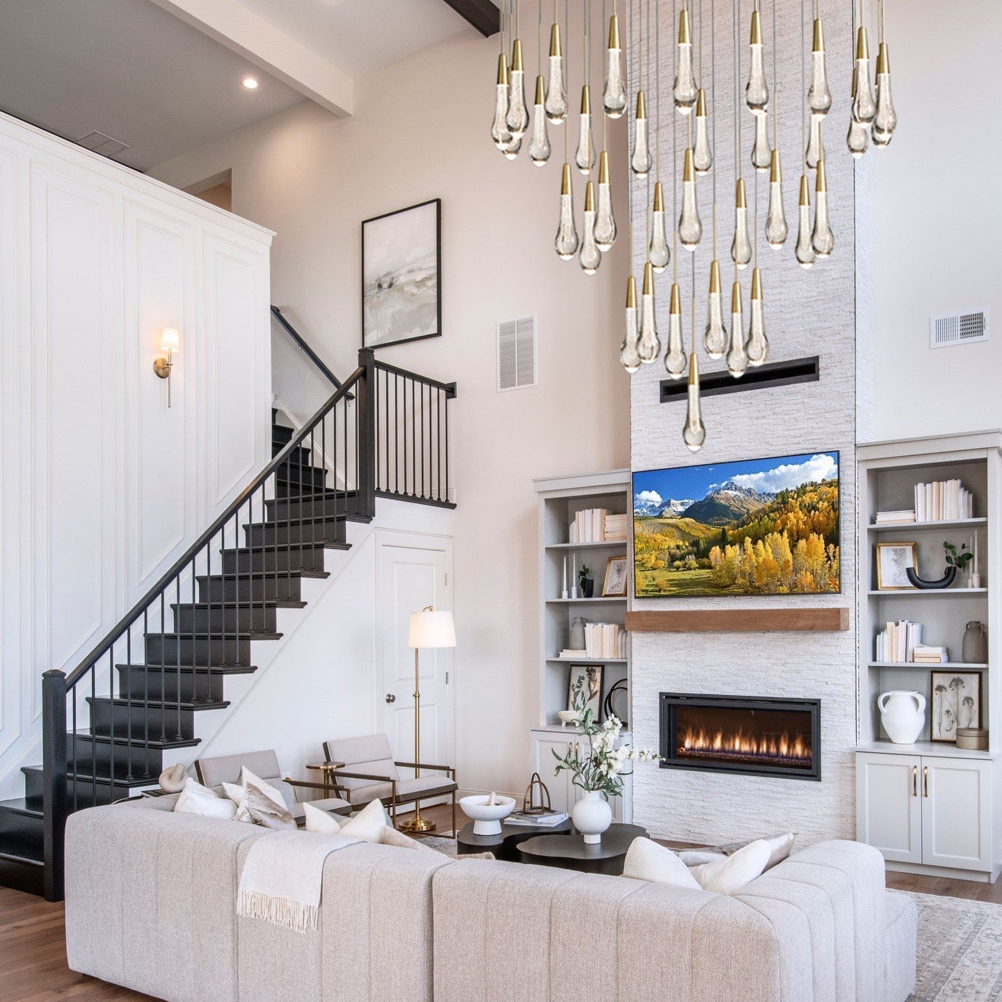 Soltaire Round Chandelier - cyranlamps