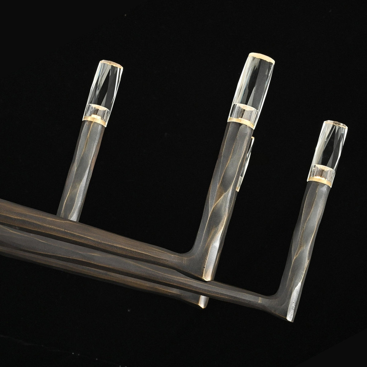 Thadeus Linear Chandelier - cyranlighting