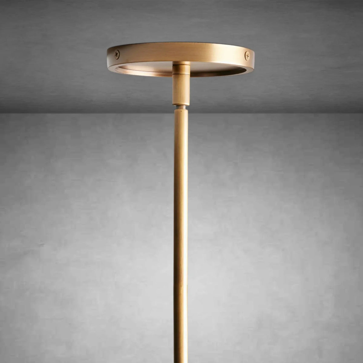 Theron Linear Chandelier - cyranlamps