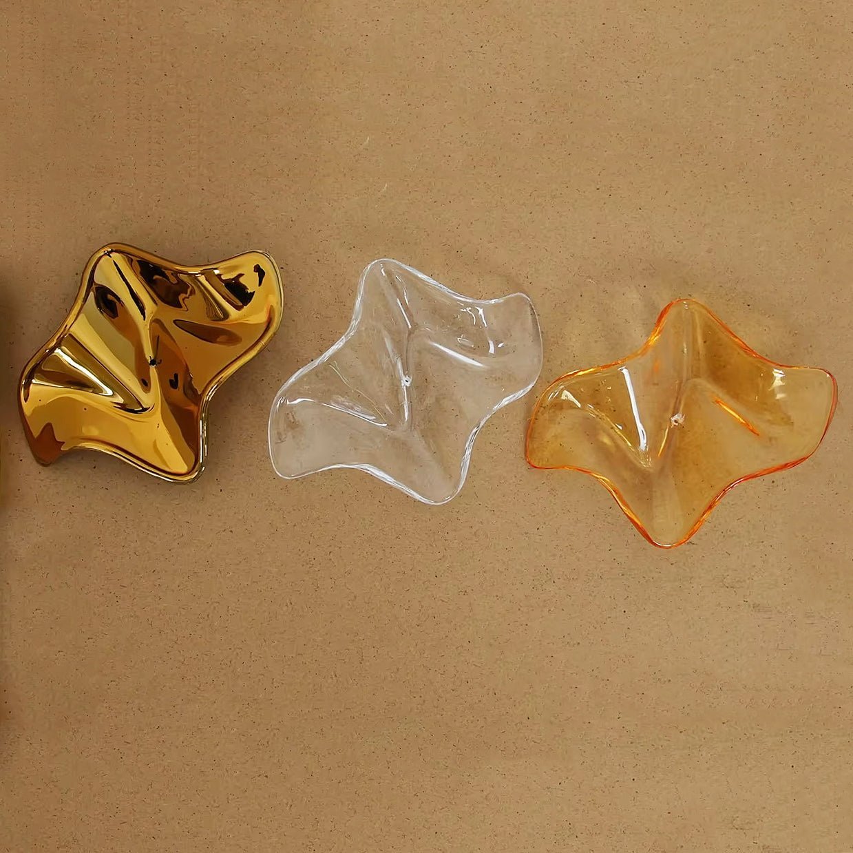 Veloria Fluid Glass Pendant - cyranlamps