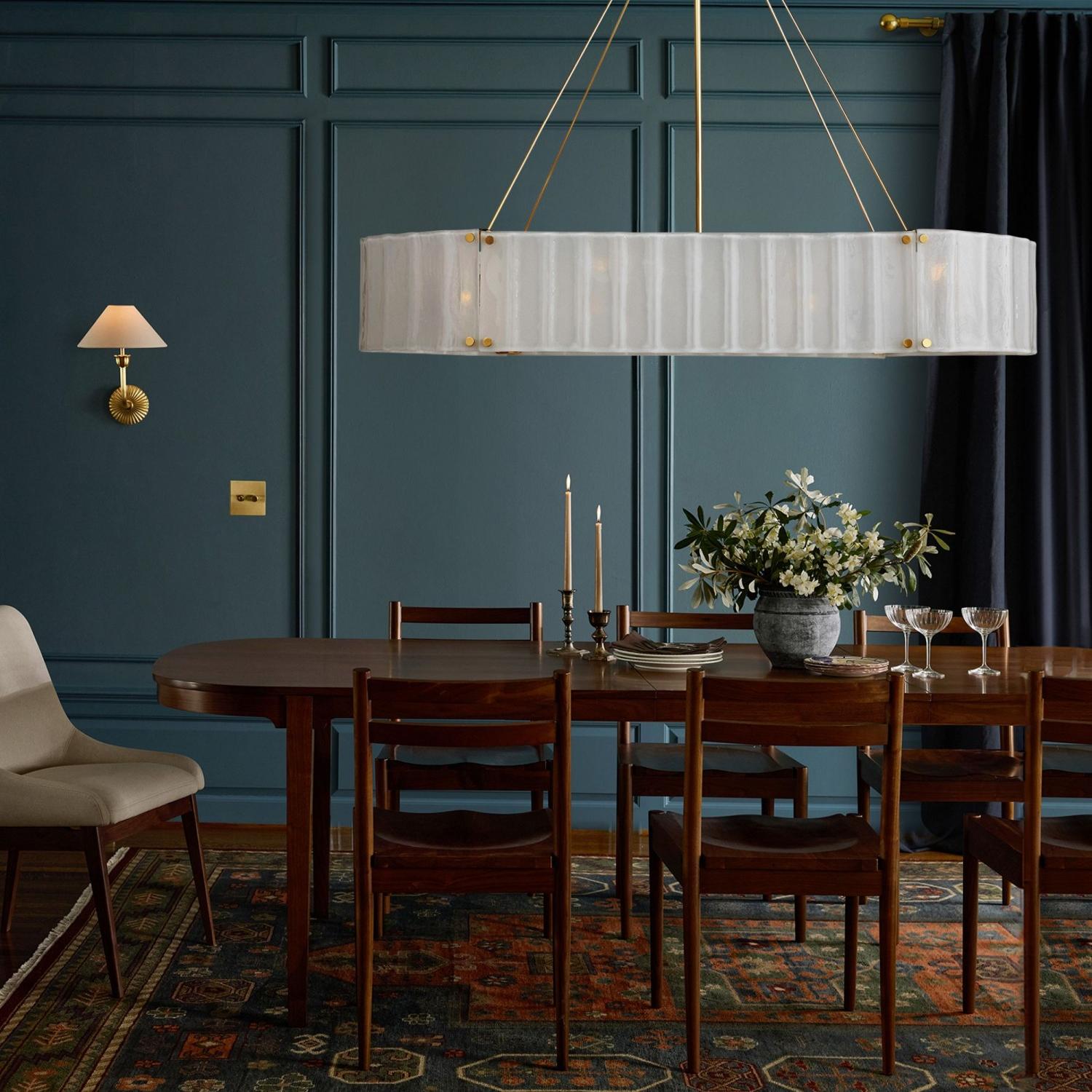 Willamette Linear Chandelier - Cyran Lamps